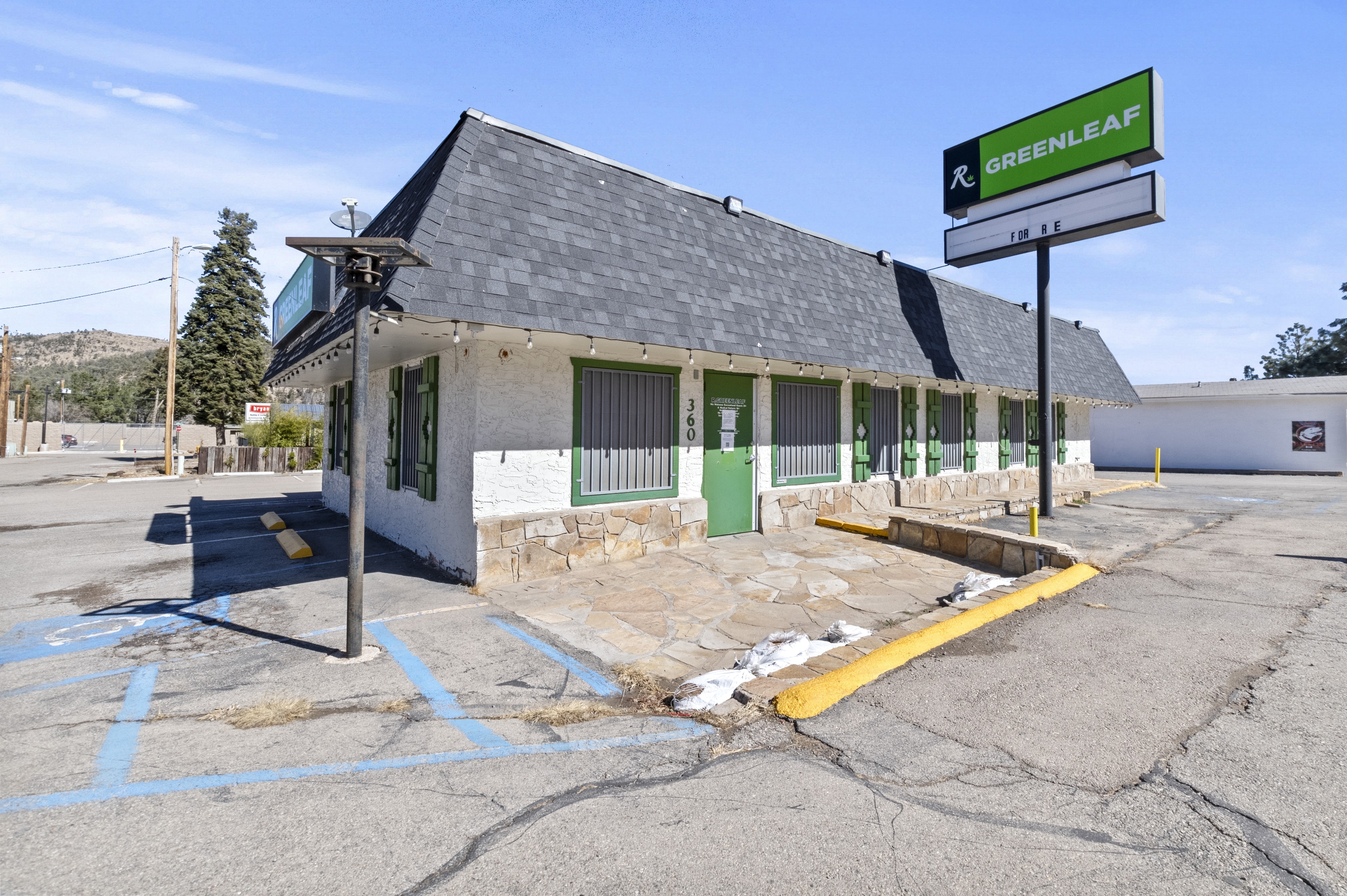 360 Sudderth Drive - 1